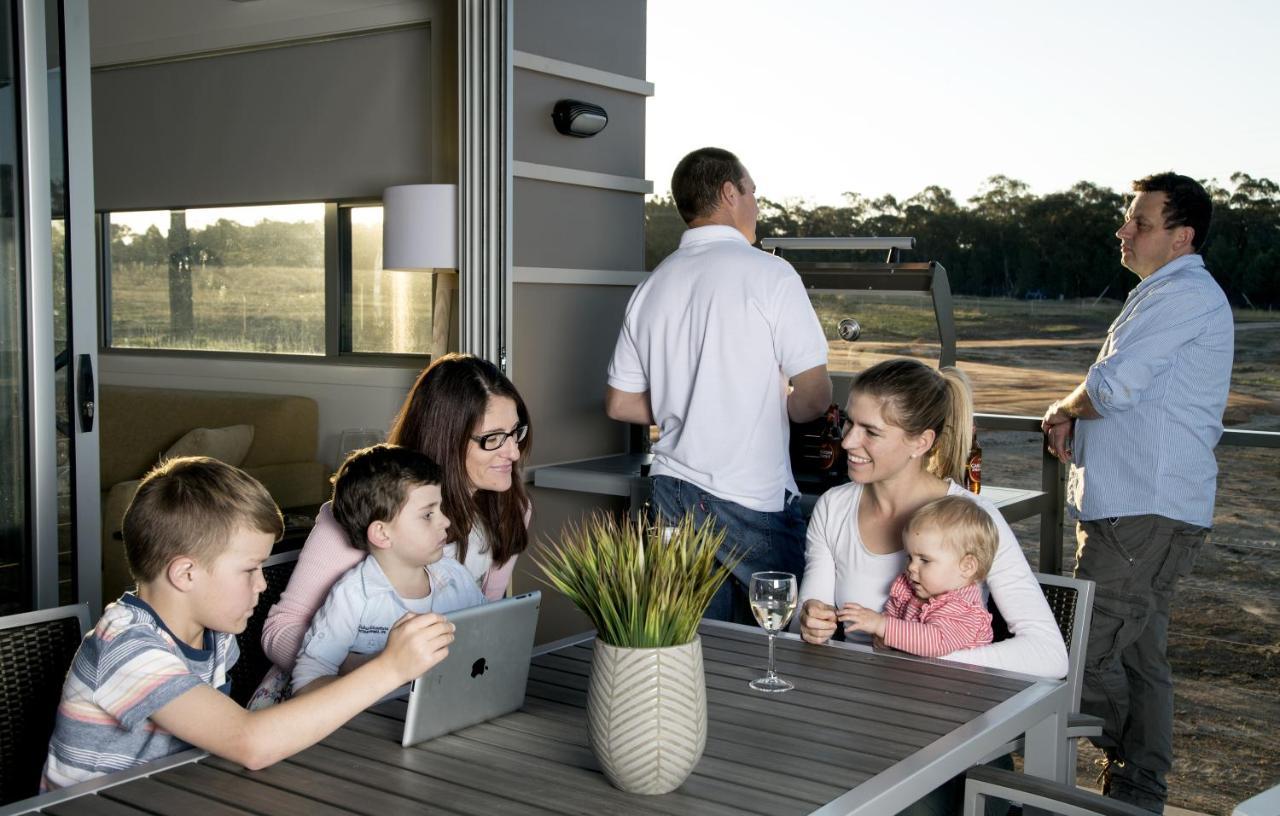 Savannah Cabins, Taronga Western Plains Zoo 达博 外观 照片